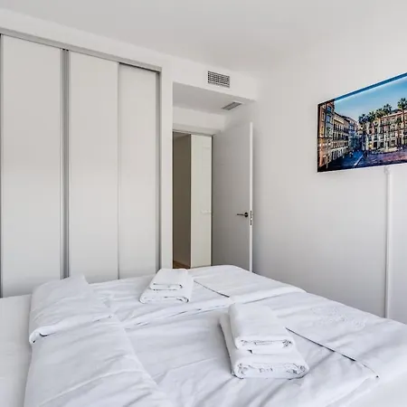 Apartment Cute On Calle Juan Herrera In Center Malaga